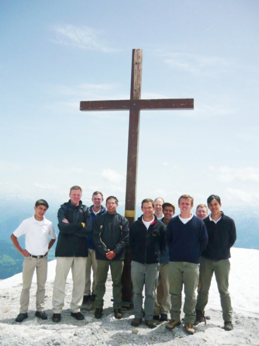Die Novizen im Urlaub im Sommer 2012 bei der Besteigung des Hochkönig auf 2.941 Metern